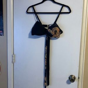 Very cute 3 piece swimsuit.  Never worn. Size large